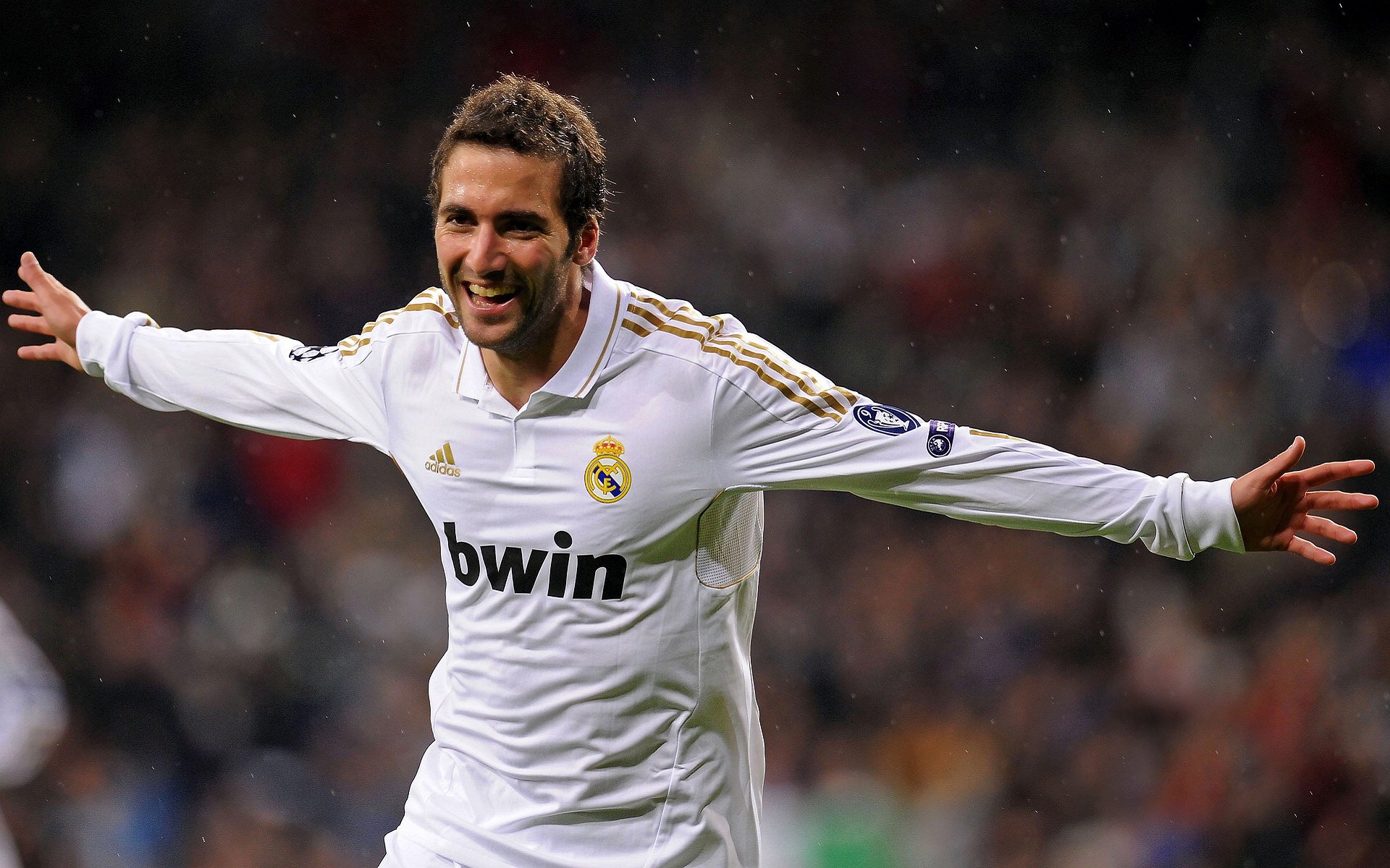 kaiyun中国官方网站-意甲快速反击：瞬间撕开敌阵，快如闪电！，意甲怎么夺冠