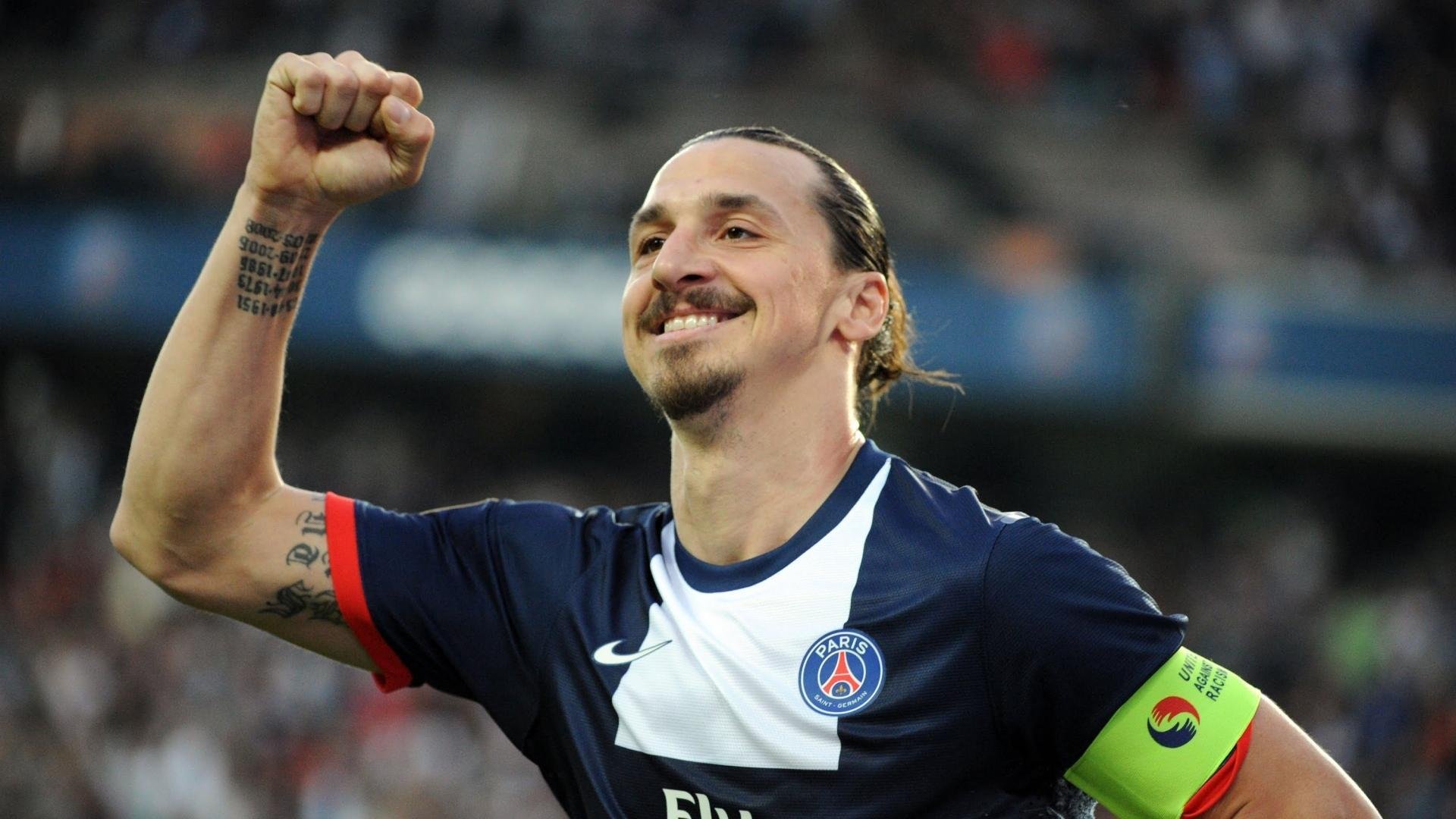 哈兰德荣膺欧洲金靴奖，进球如麻，欧冠 哈兰德